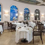 Schweizerhof 호텔 4*