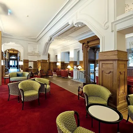 Schweizerhof Hotel 4*