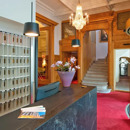 Hotel Schweizerhof 4*