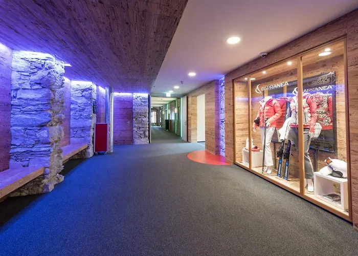 Hotel Schweizerhof 4*