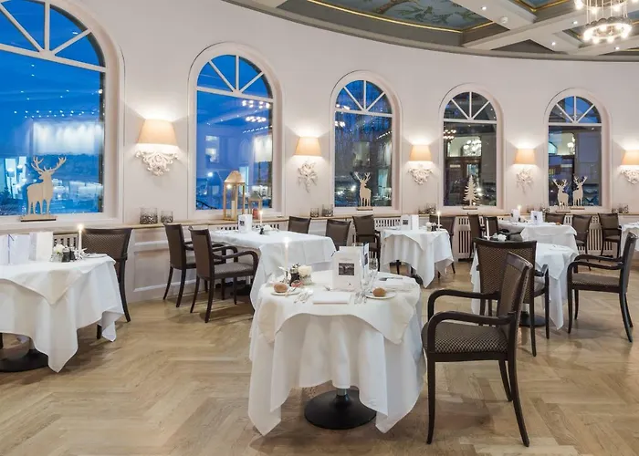 Schweizerhof Hotel 4*